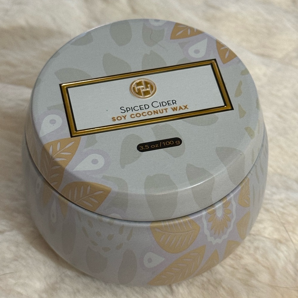 Huntington spiced cider soy wax 3.5 ounce one week candle